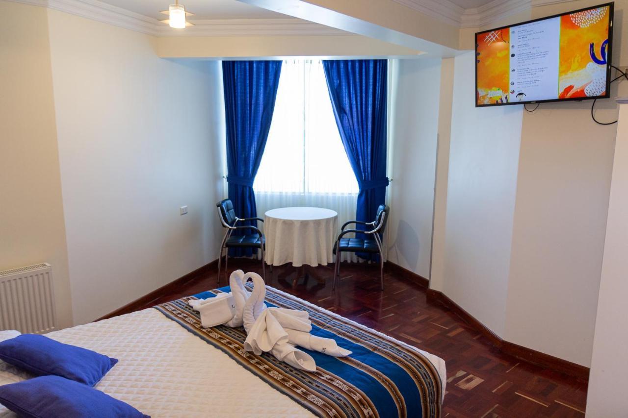 Hotel Lago Azul Copacabana  Bagian luar foto